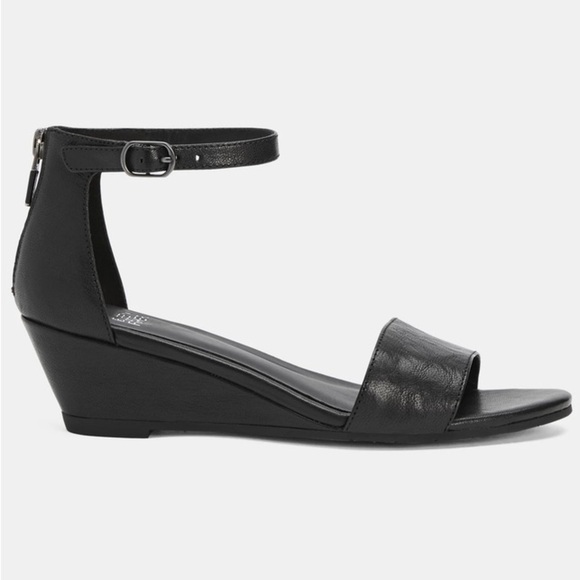 Eileen Fisher Mara Tumbled Leather Wedge Sandal- black. 5.5 - Picture 1 of 9
